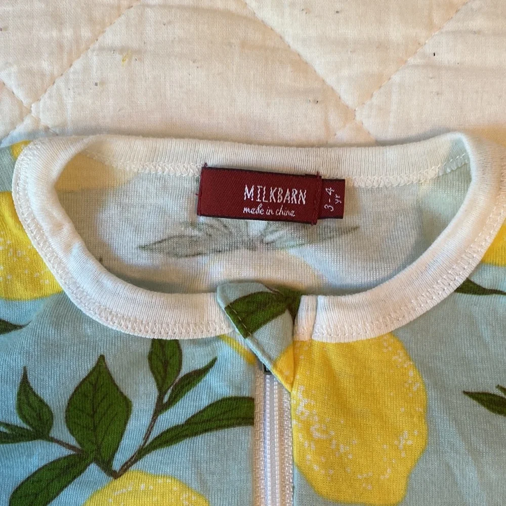 🍋NWOT Milkbarn pjs with lemon print - Picture 2 of 4